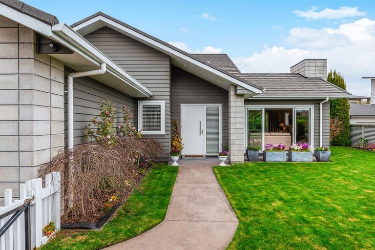 Photo of property in 12 Coprosma Crescent, Waipahihi, Taupo, 3330