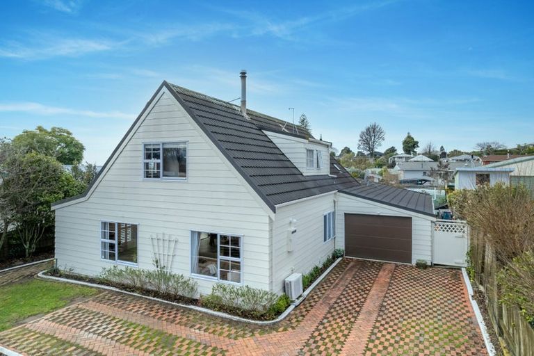 Photo of property in 27 Giblin Street, Richmond, 7020