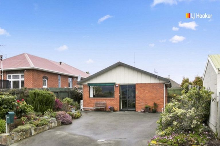 Photo of property in 72 Highcliff Road, Andersons Bay, Dunedin, 9013