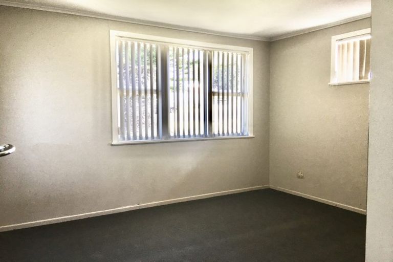 Photo of property in 4 Utting Street, Birkdale, Auckland, 0626