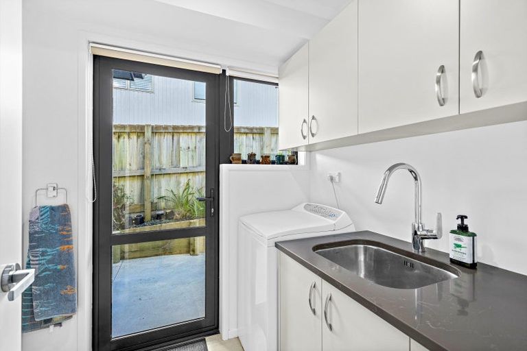 Photo of property in 21 Washington Avenue, Snells Beach, 0920