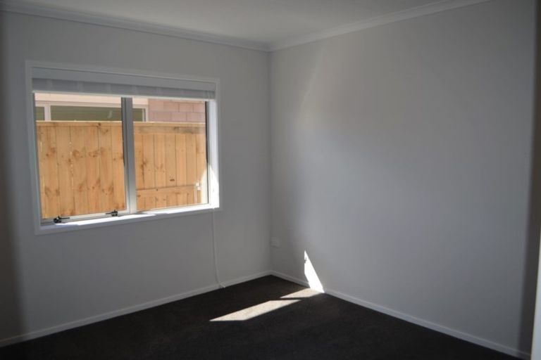 Photo of property in 16 Naeo Close, Papamoa Beach, Papamoa, 3118