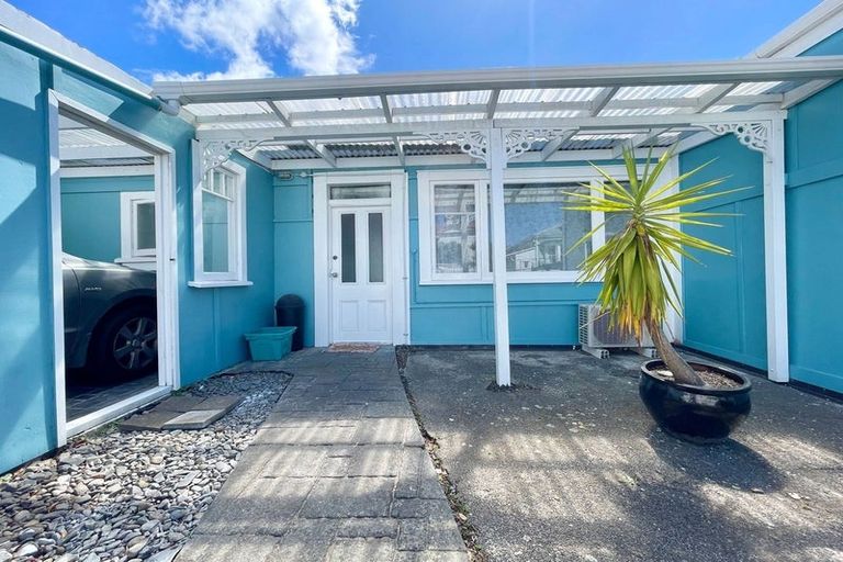 Photo of property in 2 Nikau Street, Newtown, Wellington, 6021