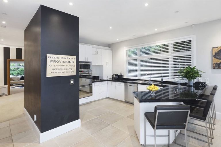 Photo of property in 36 Leinster Road, Merivale, Christchurch, 8014