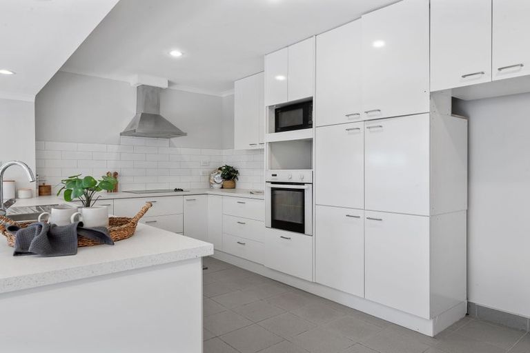 Photo of property in 27 Reginald Street, Burwood, Christchurch, 8083