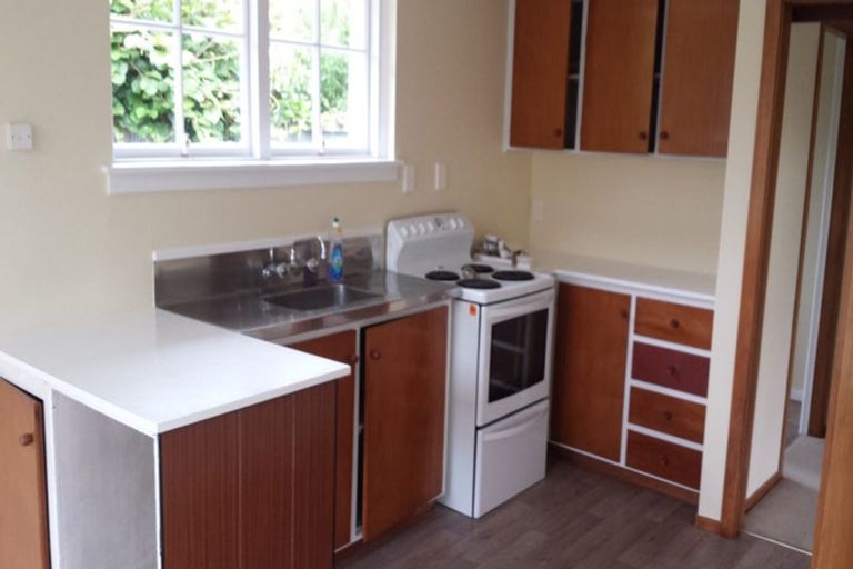 Photo of property in 35 Allard Street, Edgeware, Christchurch, 8013