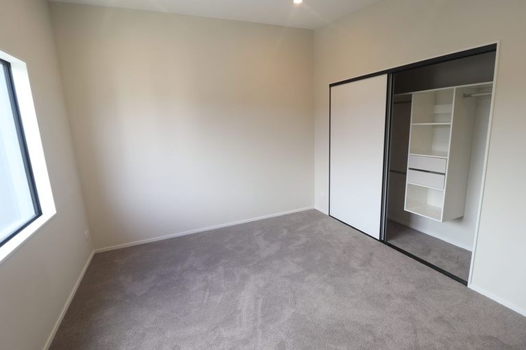 Photo of property in 16/5 Perekia Street, Albany, Auckland, 0632