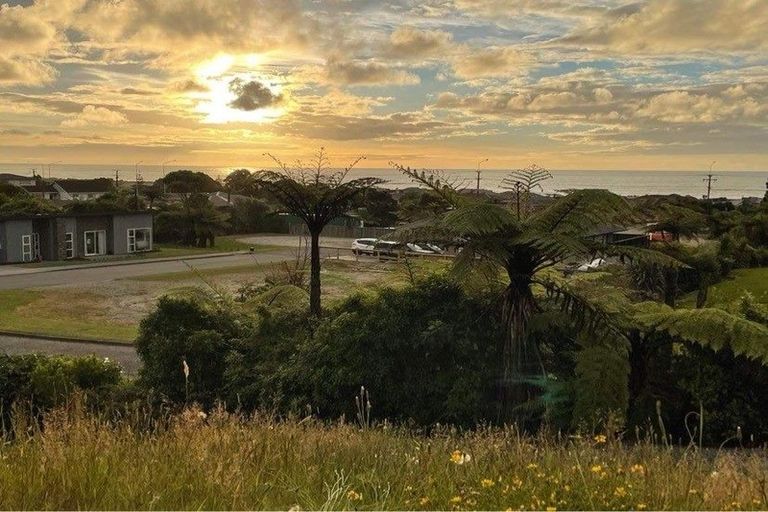 Photo of property in 9d Power Road, Karoro, Greymouth, 7805