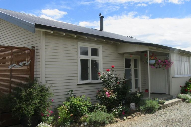 Photo of property in 61 Belt Street, Waimate, 7924