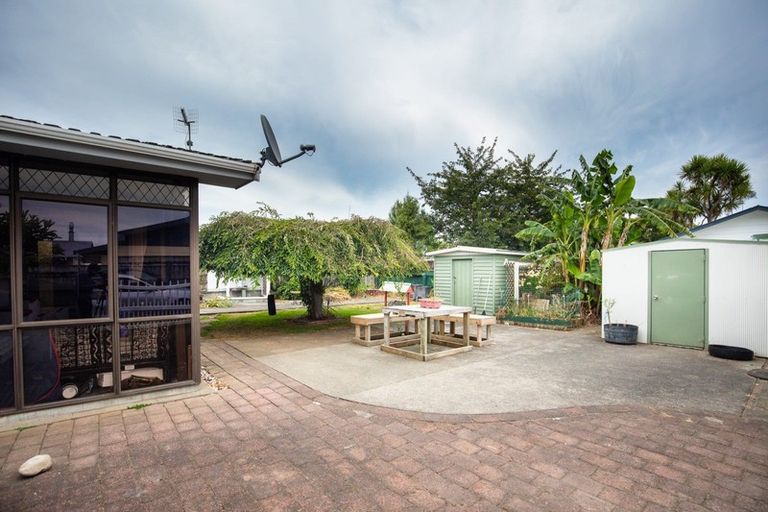 Photo of property in 3 Kebbell Avenue, Levin, 5510