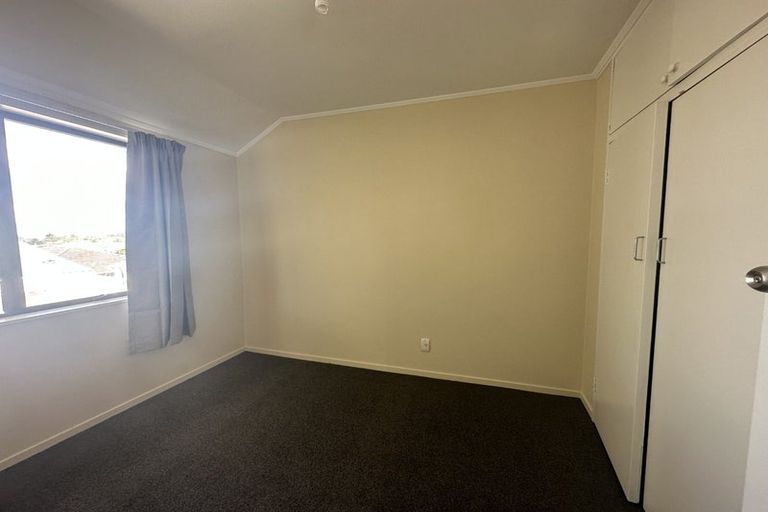 Photo of property in 3 Halsey Road, Manurewa, Auckland, 2102