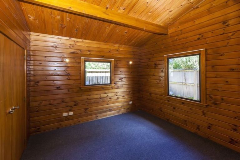 Photo of property in 7a Prestons Road, Redwood, Christchurch, 8051