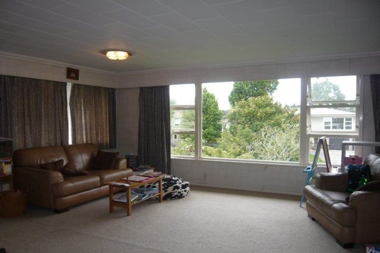 Photo of property in 12 Jennifer Place, Chartwell, Hamilton, 3210