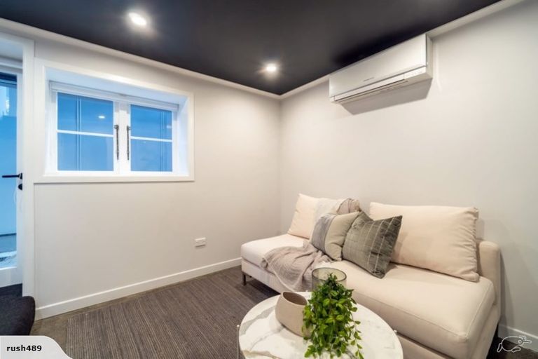 Photo of property in 2/19 Harley Road, Takapuna, Auckland, 0622