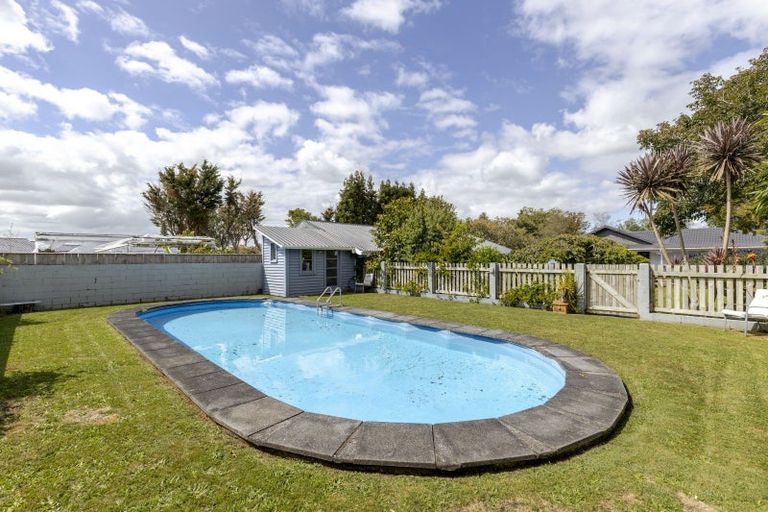 Photo of property in 48 Maire Street, Inglewood, 4330