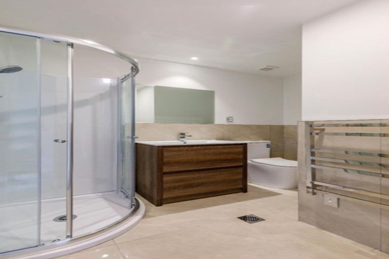 Photo of property in 66b Delta Avenue, New Lynn, Auckland, 0600