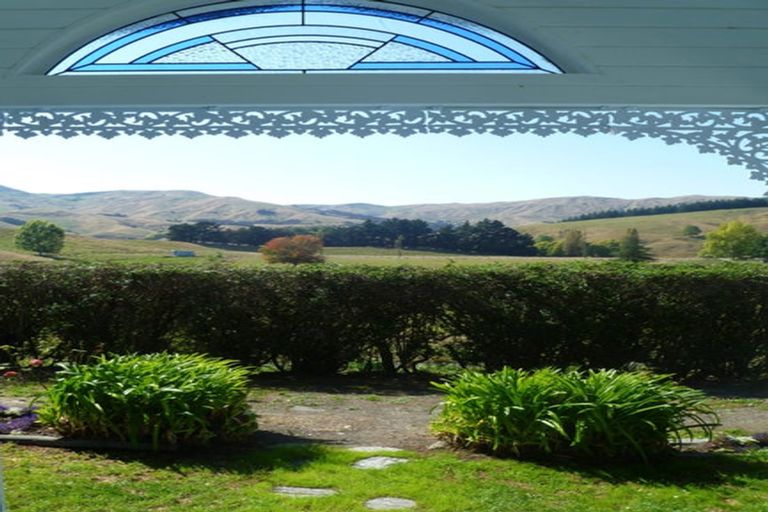 Photo of property in 1664 Kahuranaki Road, Kahuranaki, Havelock North, 4295