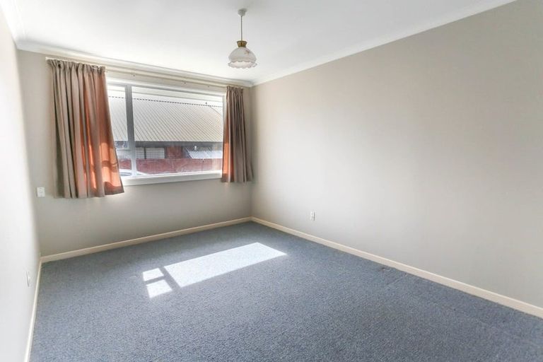Photo of property in 2/28 Hillsborough Terrace, Hillsborough, Christchurch, 8022