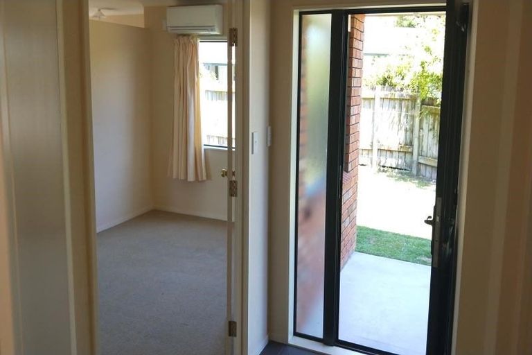 Photo of property in 17 Charles Cross Street, Longburn, Palmerston North, 4412