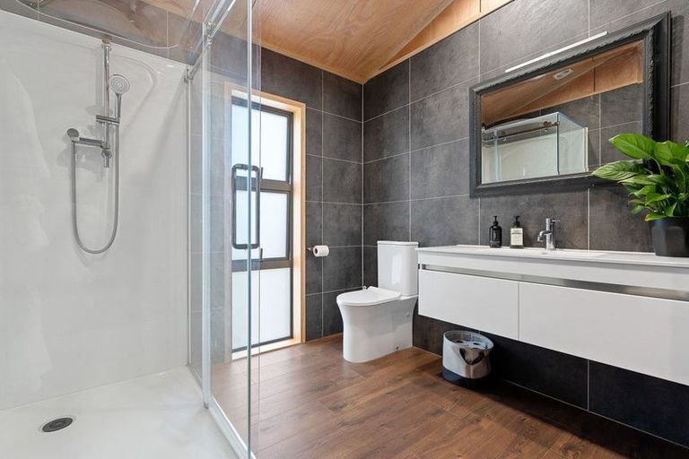 Photo of property in 79 Regent Street, Martinborough, 5711