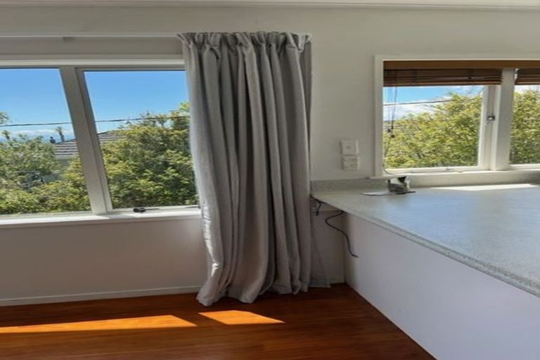 Photo of property in 35 Park Rise, Campbells Bay, Auckland, 0630