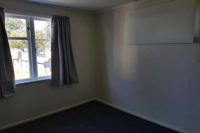 Photo of property in 44 Bright Crescent, Maraenui, Napier, 4110