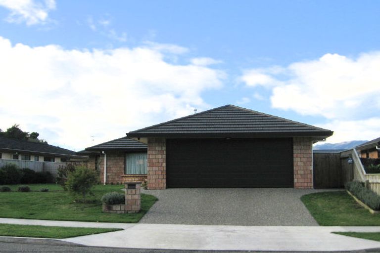 Photo of property in 5 Jeannie Way, Waikanae Beach, Waikanae, 5036