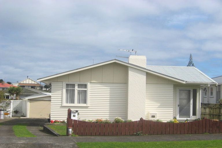 Photo of property in 45 Rosendale Avenue, Spotswood, New Plymouth, 4310