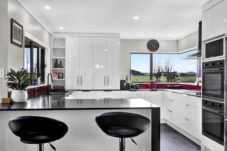 Photo of property in 183 Boylan Road, Te Roti, Hawera, 4673