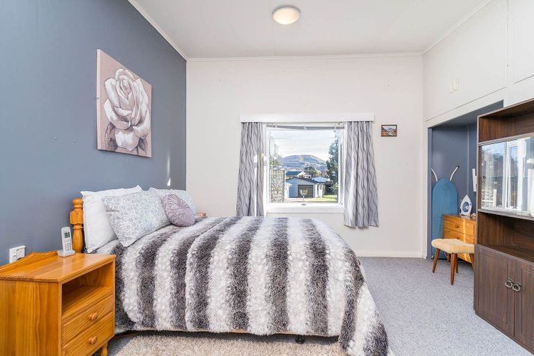 Photo of property in 10 Stewart Street, Waikouaiti, 9510