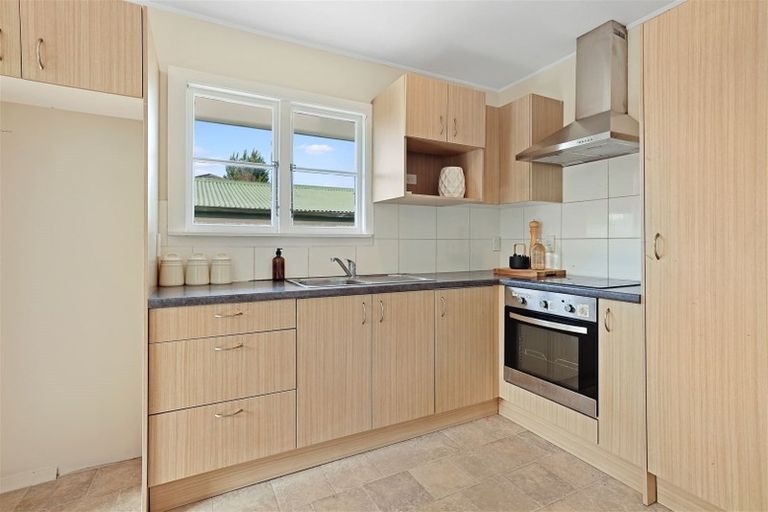 Photo of property in 36 Bevington Street, Avonhead, Christchurch, 8042