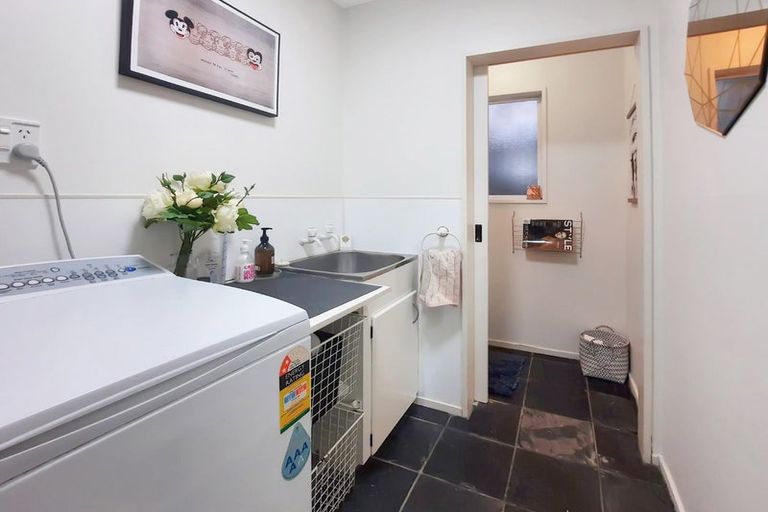 Photo of property in 24 Coles Place, St Albans, Christchurch, 8014