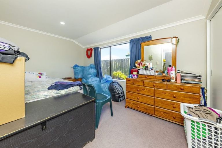 Photo of property in 45 Robert Ross Place, Clendon Park, Auckland, 2103