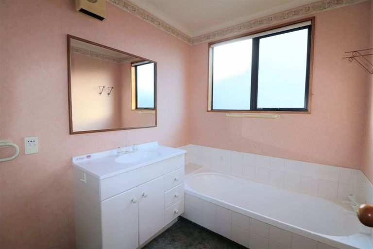 Photo of property in 1/189 Le Cren Street, Seaview, Timaru, 7910