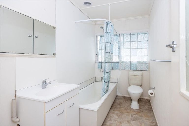 Photo of property in 8a Te Aroha Street, Hamilton East, Hamilton, 3216