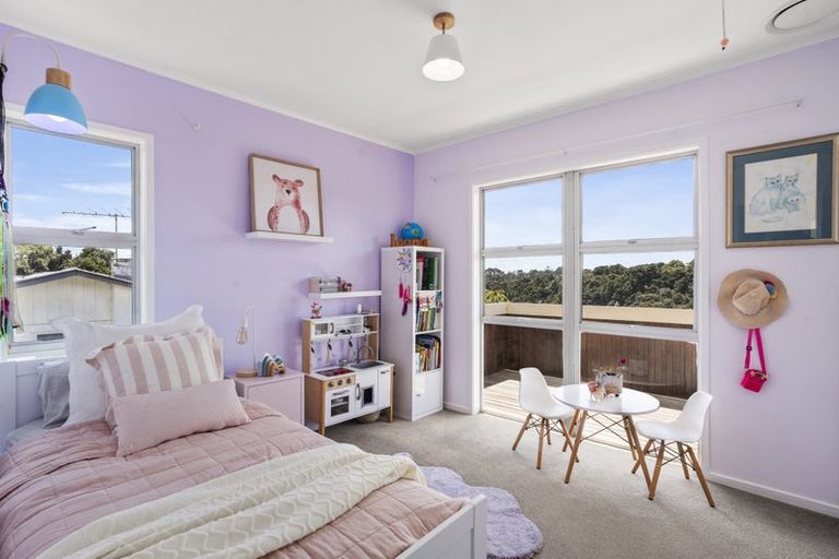 Photo of property in 11 Hague Place, Birkenhead, Auckland, 0626