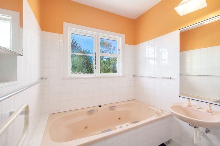 Photo of property in 31 Makora Street, Fendalton, Christchurch, 8041