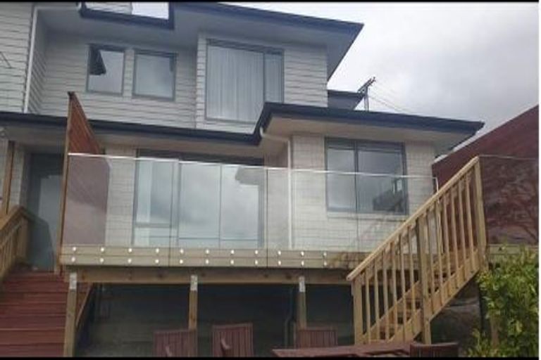 Photo of property in 2 Ridgeview Close, Red Beach, 0932