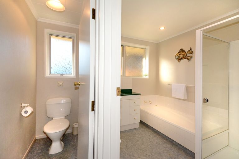 Photo of property in 13 Estuary Crescent, Fairfield, Dunedin, 9018