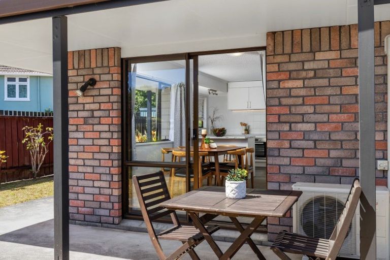 Photo of property in 6a Esmeralda Street, Welcome Bay, Tauranga, 3112