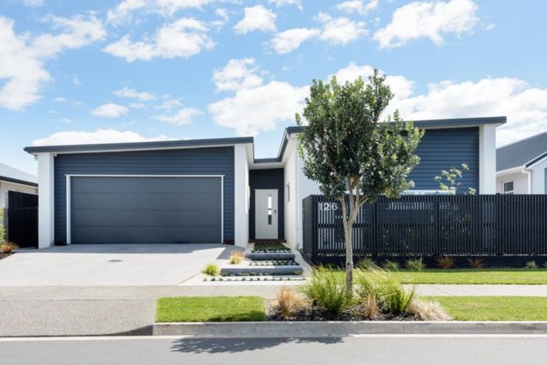 Photo of property in 126 Coast Boulevard, Papamoa Beach, Papamoa, 3118