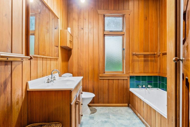 Photo of property in 23 Vogel Street, Woodville, 4920