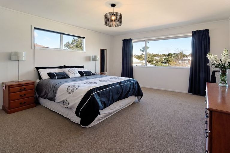 Photo of property in 3/2a Bowers Road, Glen Eden, Auckland, 0602