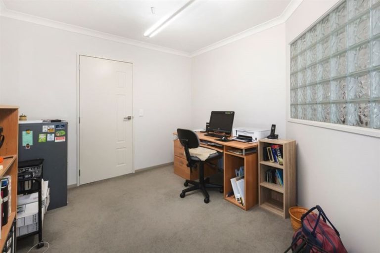 Photo of property in 29 Nelson Avenue, Aotea, Porirua, 5024