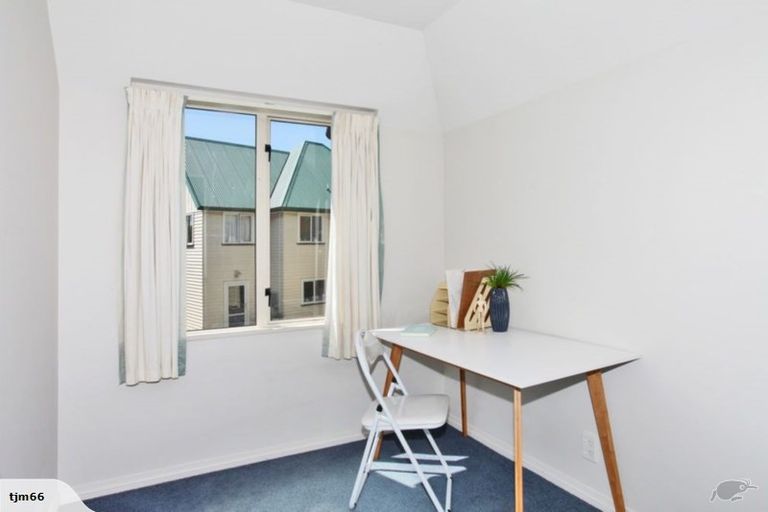 Photo of property in 31 Austin Street, Sydenham, Christchurch, 8023