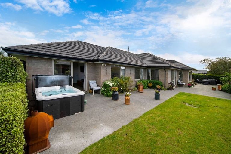 Photo of property in 4 Sutherland Drive, Kaiapoi, 7630