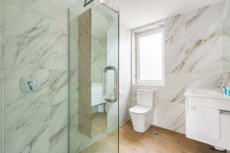 Photo of property in 1/12 Argo Drive, Half Moon Bay, Auckland, 2012