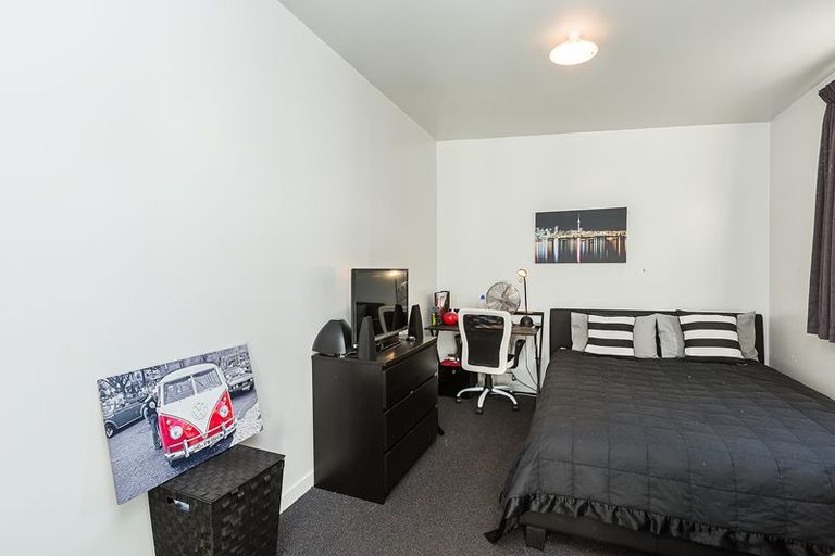 Photo of property in 654 Castle Street, North Dunedin, Dunedin, 9016