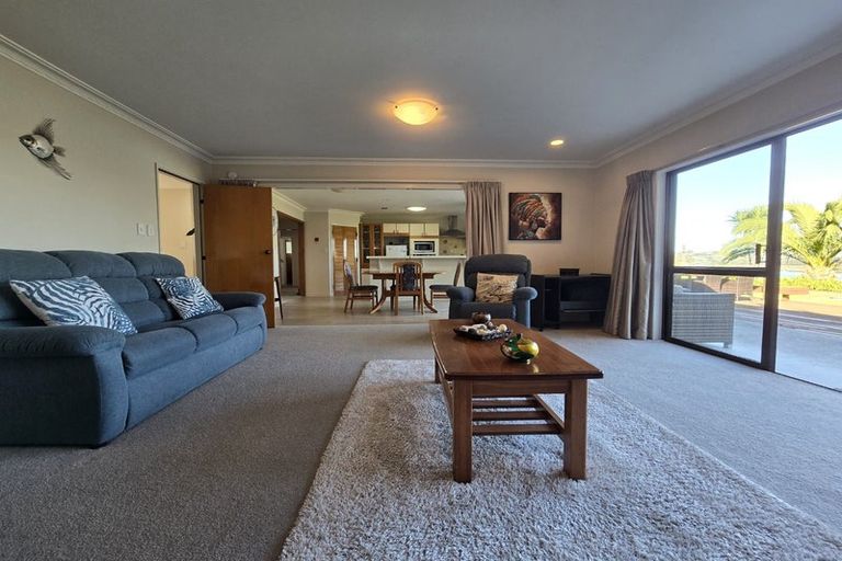 Photo of property in 41 Rewarewa Place, Matua, Tauranga, 3110