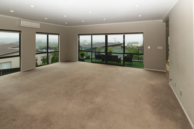 Photo of property in 74 Oakway Drive, Schnapper Rock, Auckland, 0632